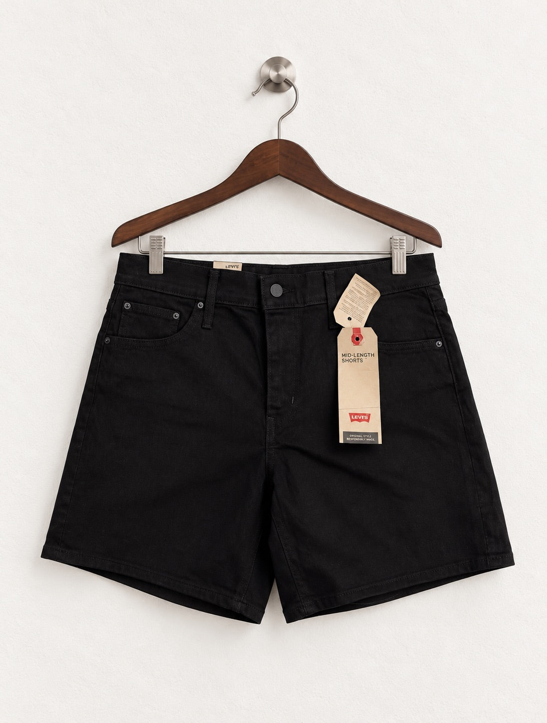 Levi's Women's Black Mid-Length Denim Shorts – Size 32