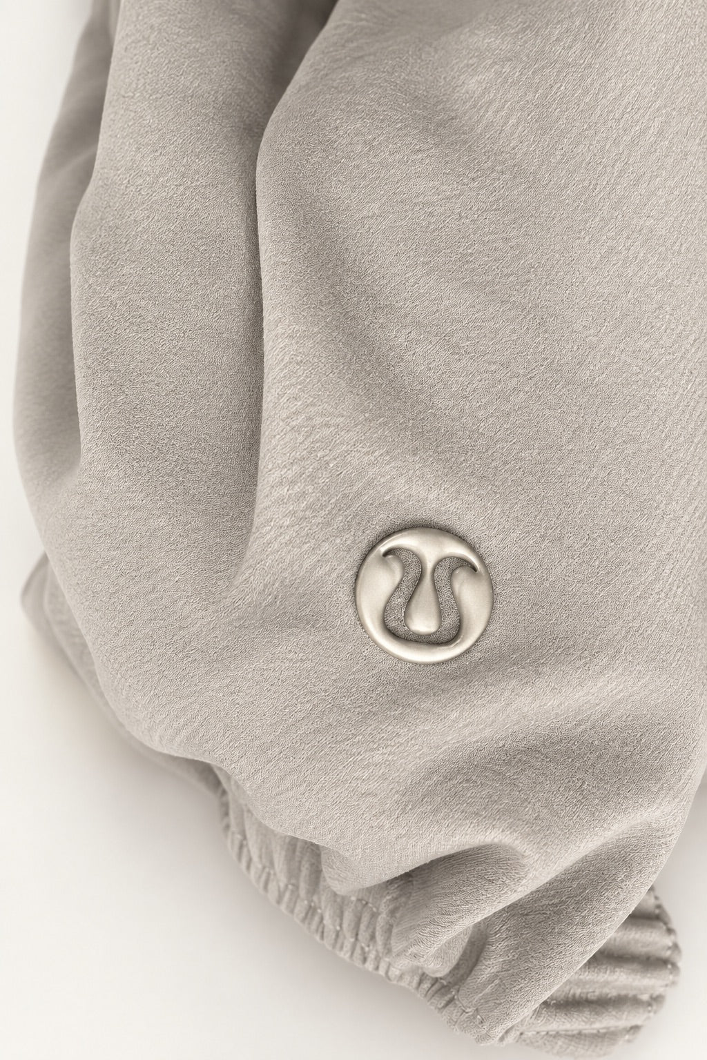 Women's lululemon Cream Wide-Leg Cropped Pants – Size S
