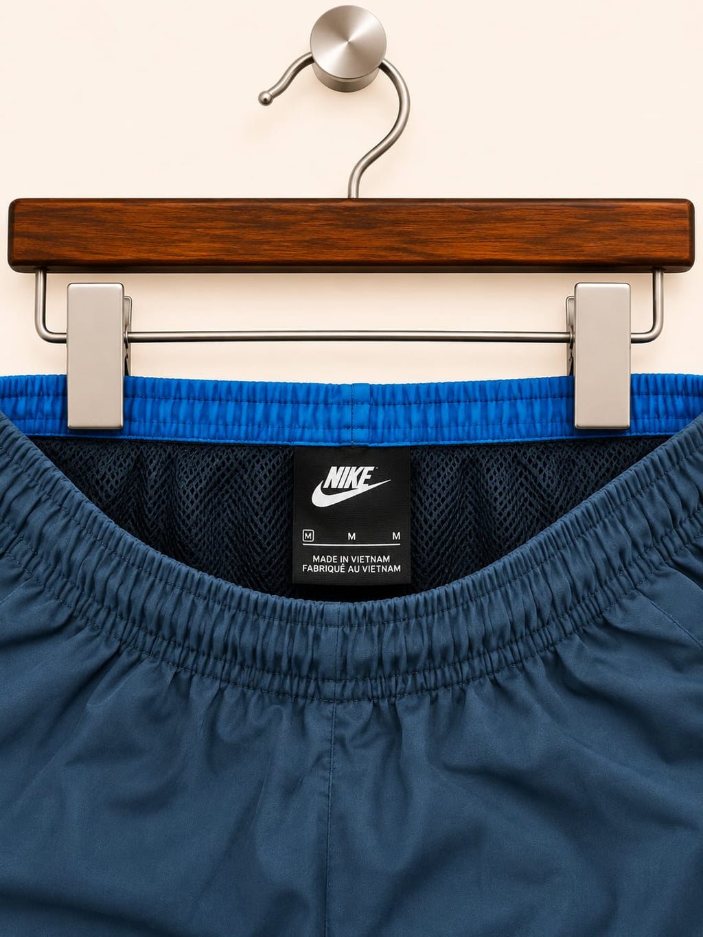 Nike Men's Dark Teal / Charcoal Grey Lightweight Activewear Track Pants