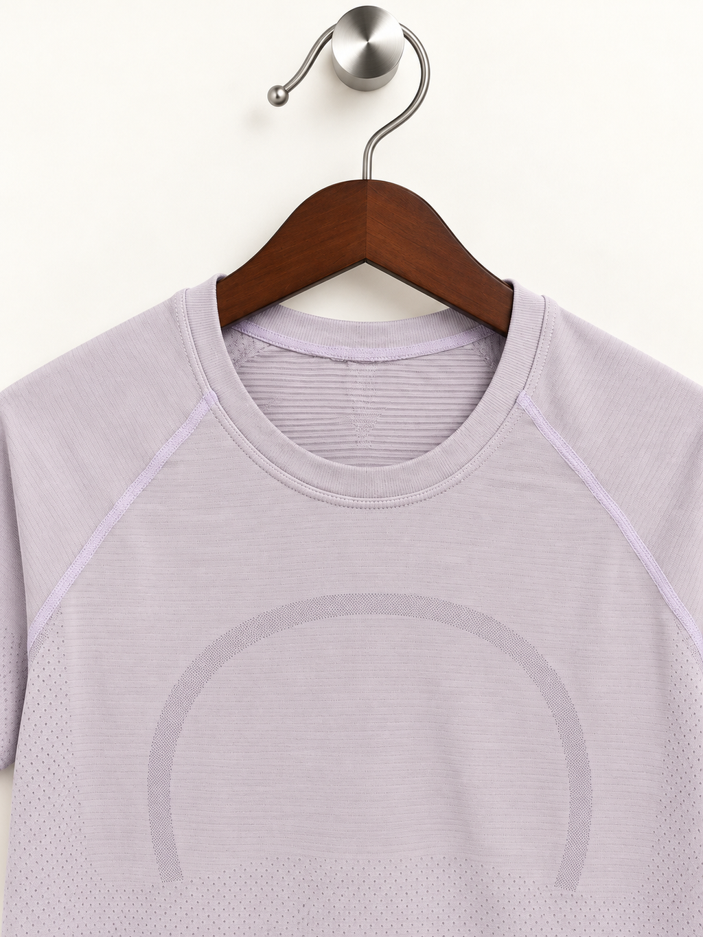 Lululemon Women's Light Purple Seamless Athletic Short Sleeve T-Shirt