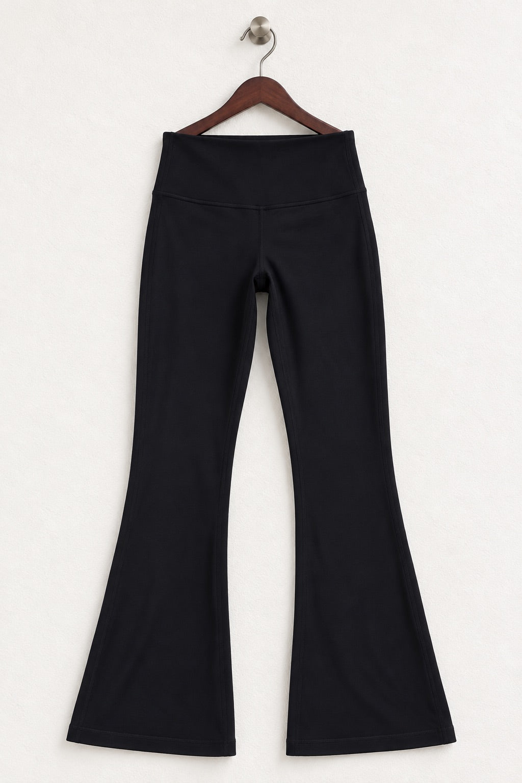 Women's lululemon Black High-Waisted Flared Yoga Pants – Size 6