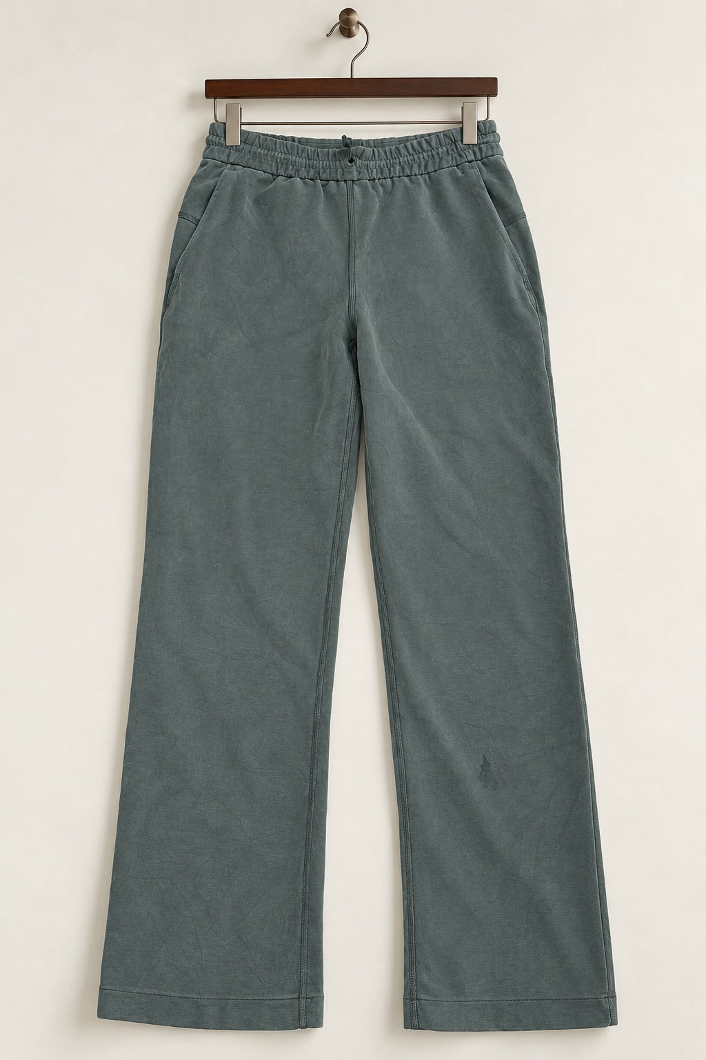 Women's lululemon sage green wide leg trousers front size 4
